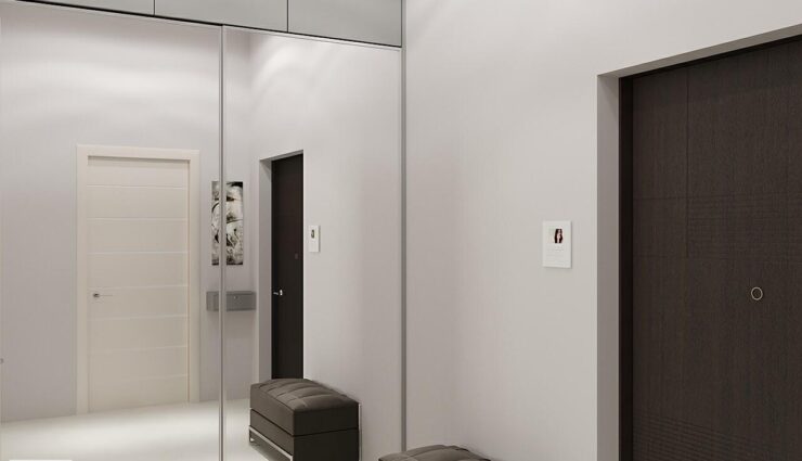 Mirrored wardrobe in the corridor